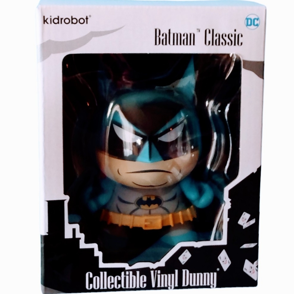 NWT Kidrobot Batman Collectable Vinyl Dunny